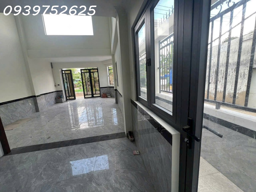 Bán Nhà Đường Quốc Lộ 13 Ngay Vạn Phúc 63m2 5 Tầng Đúc BTCT Ô Tô Vào Nhà Chỉ 8,2 Tỷ