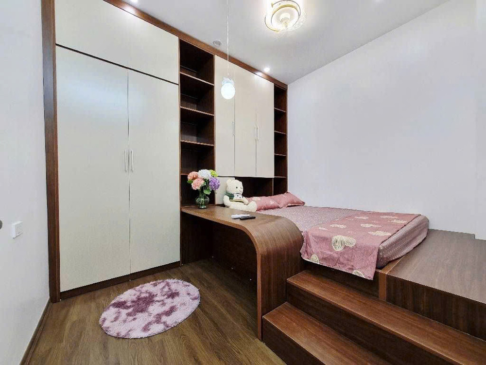 BÁN NHÀ GIA QUẤT LONG BIÊN,OTO ĐỖ CỬA,KINH DOANH,DÂN XÂY,NỞ HẬU,42M