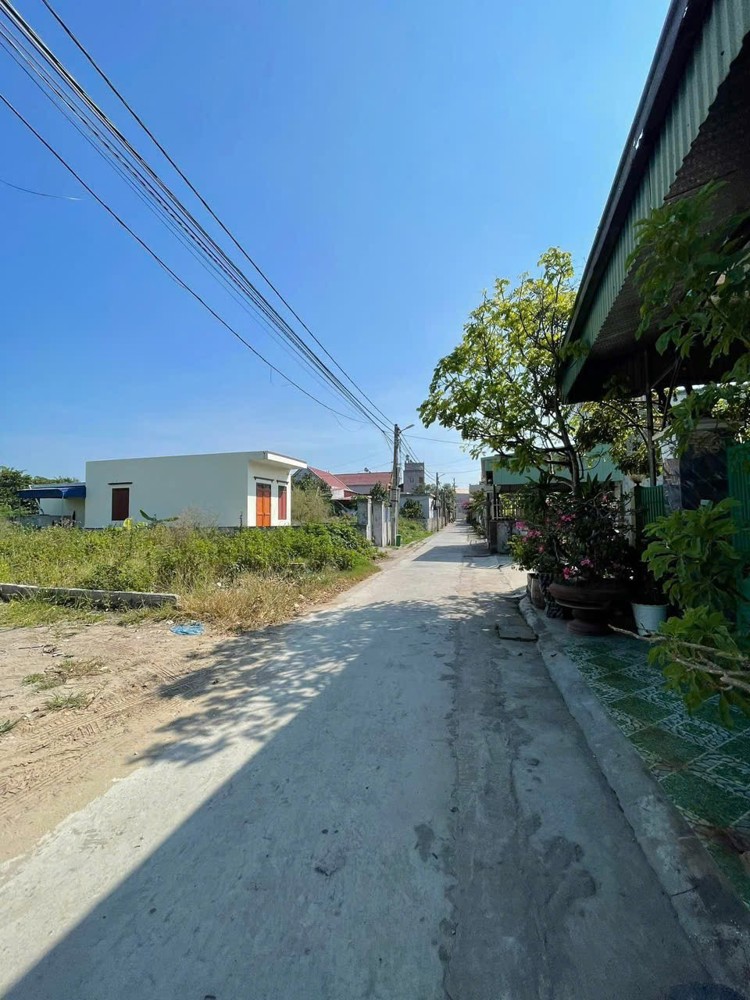 CHÍNH CHỦ BÁN ĐẤT GẦN CHỢ BÀNG LA – 61.2M² – NGÕ 4M Ô TÔ – GIÁ CHỈ 7XX TRIỆU  ZALO 0567 222 555