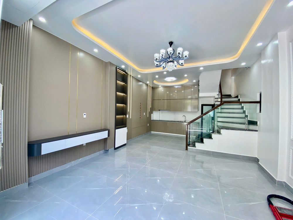 Bán Nhà 3 Tầng Mới Xây Trung Tâm Lạch Tray – Vị Trí Đẹp – Giá Tốt – Pháp Lý Rõ Ràng