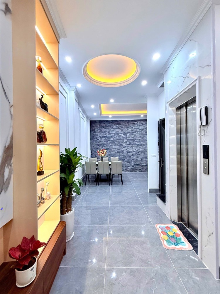 Bán hà Phố Vương Thừa Vũ-44m*5tầng*4.5mMT-Hai mặt thoáng-Kinh doanh. 13,8 tỷ