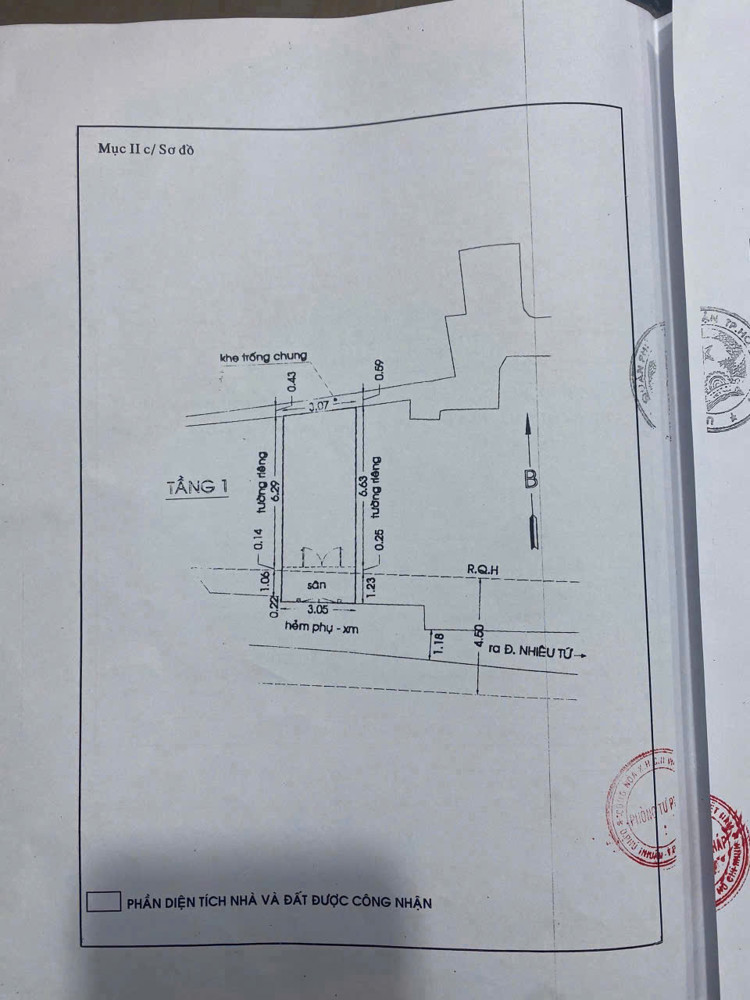 18/8B nhieu tứ phường 7 phú nhuận 3 lầu 4.8 tỉ