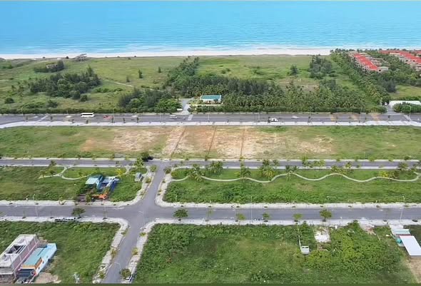 💥 Cần bán cặp Minh Mạng vip 1 khu biển Sơn Thủy. LH 0905233234