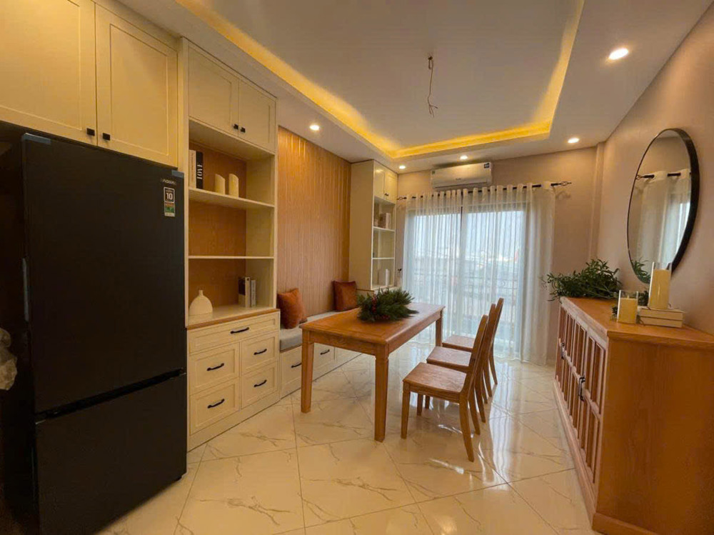 Bán nhà Nguyễn Văn Linh 35m 6 tầng thang máy 20m ra ô tô tránh hơn 9 tỷ