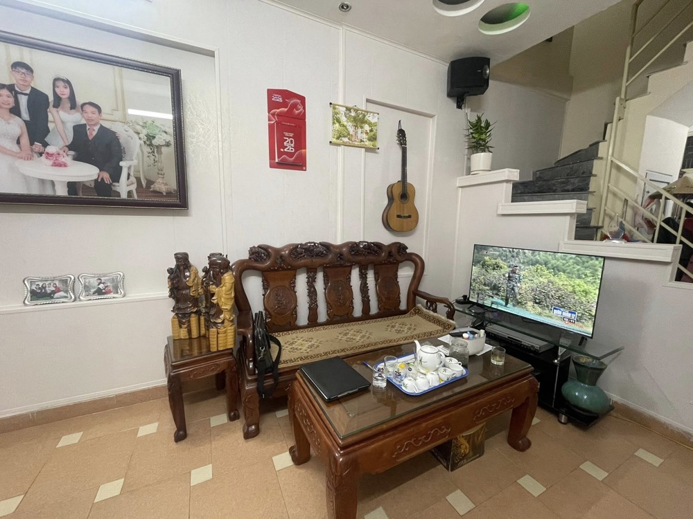 Bán Nhà Ngõ 168 Kim Giang-39m*4tầng-Cạnh Khu Đô thị-Gần Đại học Thăng Long. 8,9 tỷ