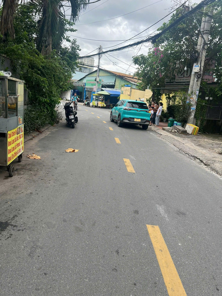 CẶP ĐẤT (9.5X16) MẶT TIỀN TRẦN THỊ HÈ – Q12  GẦN NGUYỄN ẢNH THỦ