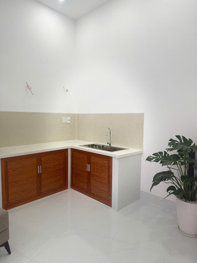 Căn Nhà Mới Ngay Trung Tâm Nha Trang Chỉ 2ty180 Siêu Rẻ