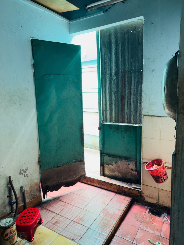 Nhà 5x9m nhà cũ tiện xây mới Hưng Phú P8Q8