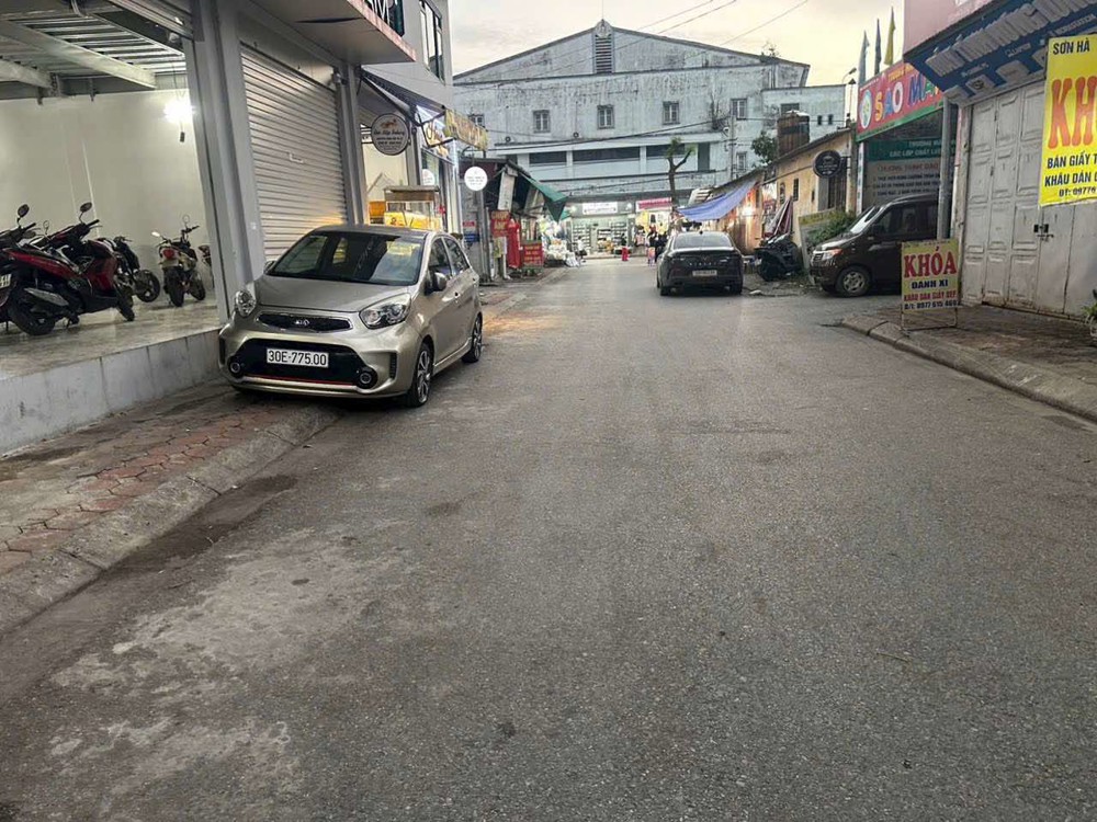 CHÍNH CHỦ CẦN BÁN 86.5 M2 ĐẤT HỌC VIỆN NÔNG NGHIỆP - GIA LÂM, GIÁ 145 TR/M2, LH 0985865658