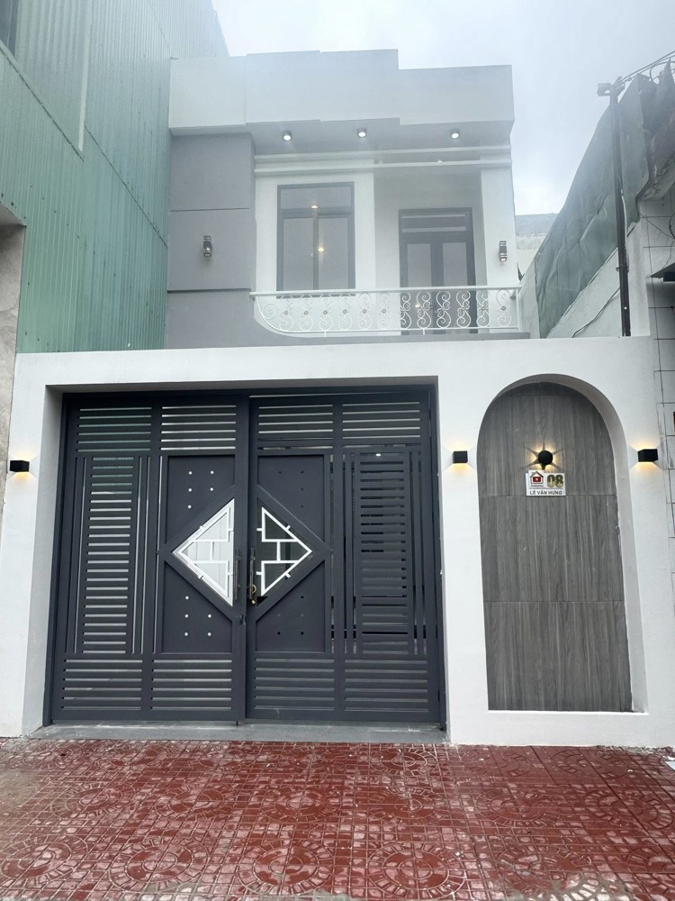 BÁN NHÀ MẶT TIỀN LÊ VĂN HƯNG – TP QUY NHƠN