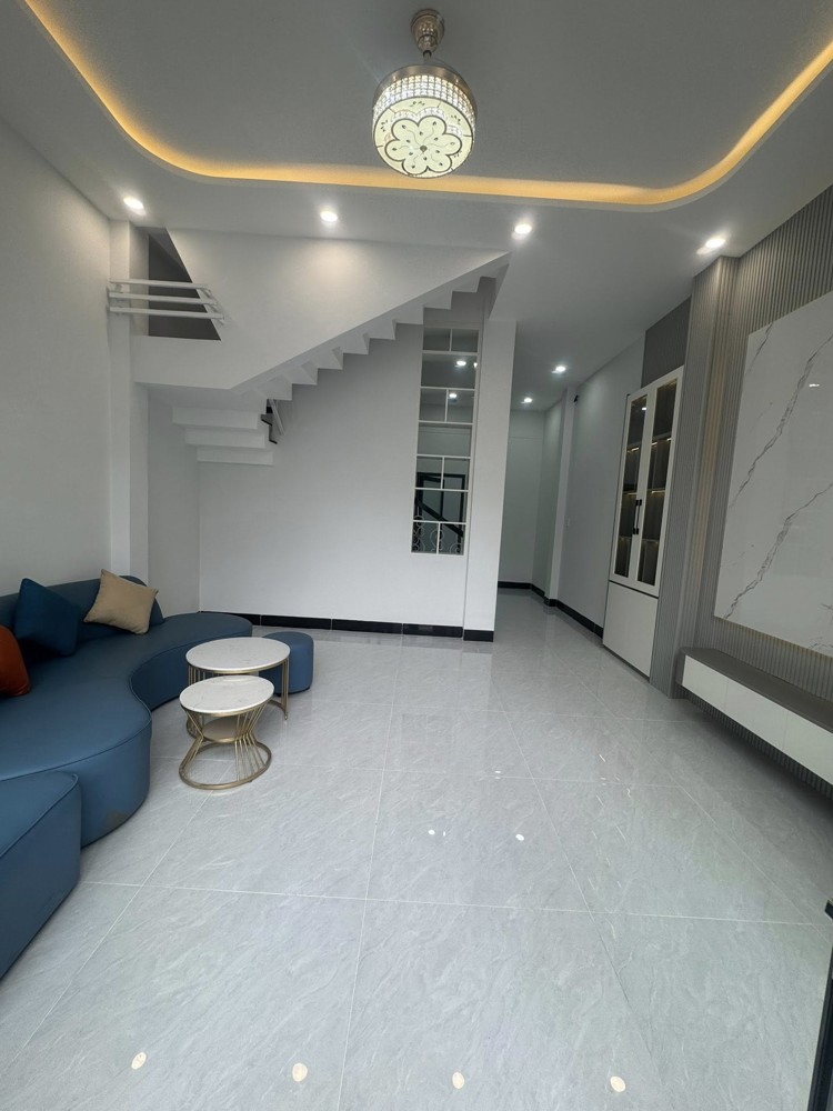 BÁN NHÀ MẶT TIỀN LÊ VĂN HƯNG – TP QUY NHƠN