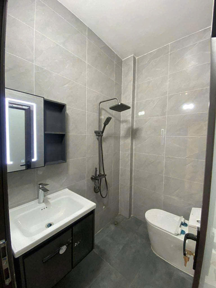 CẦN BÁN GẤP TRƯỚC TẾT NHÀ HOÀNG HOA THÁM , BA ĐÌNH, DIỆN TÍCH 35M2 NHÀ 6 TẦNG