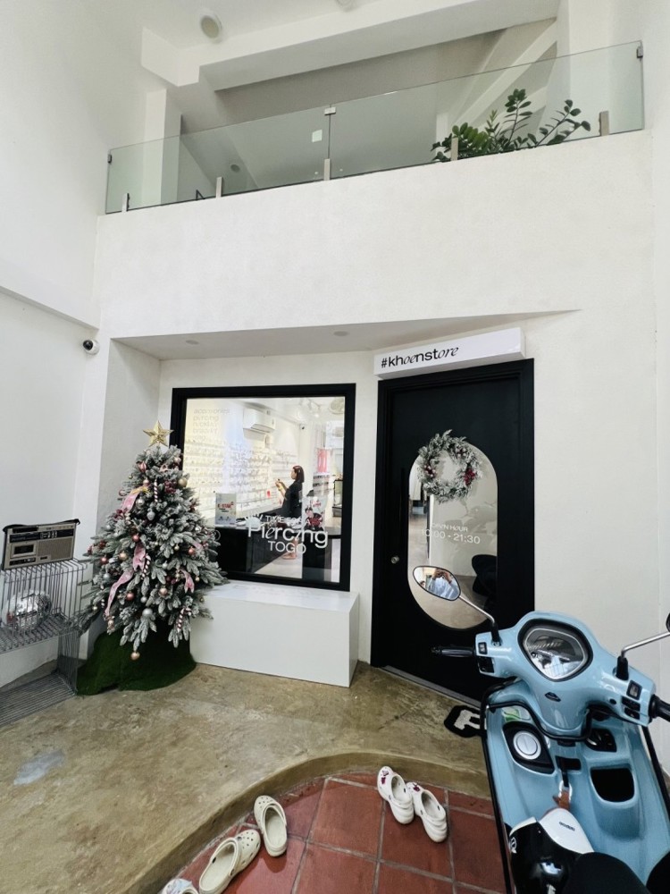 ‼️ Phú Nhuận - Gần công viên - Xe hơi vào nhà - 5 tầng vuông vức - Dòng tiền ổn định