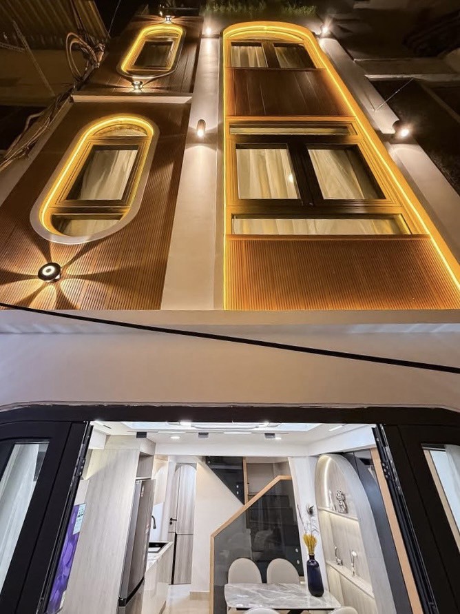 🌸 NHÀ MỚI 4 TẦNG SIÊU ĐẸP CMT8 20M2 (3X7) 3PN 3WC - 4.69 TỶ