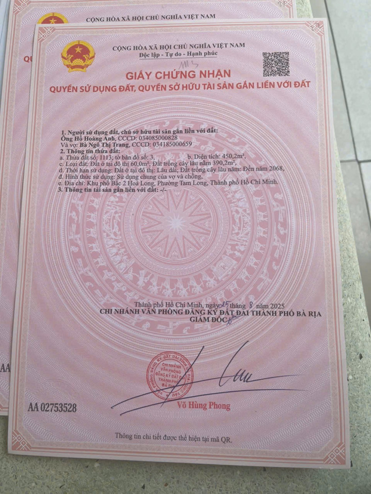 Mình muốn bán căn nhà y hình tại trung tâm hòa long. Dt 450m2. 60 thổ. 15x30