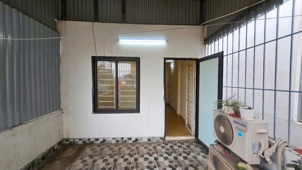 Bán Nhà Đường 8/3. 35/38m2. 5 tầng. mặt tiền 3.7m. giá 8.2 Tỷ Hai Bà Trưng Hà Nội