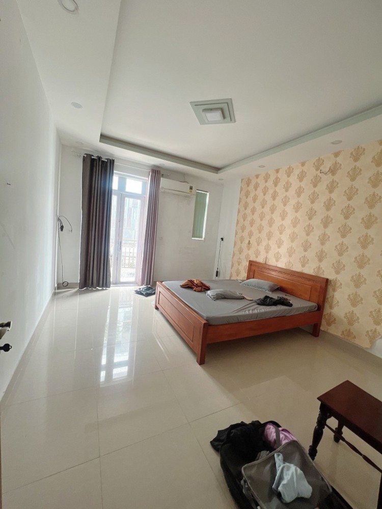 Bán nhà 4 tầng, 4 PN, 4 WC, 52m2 tại Hiệp Bình Chánh,Thủ Đức, giá 6,6 tỷ, Sổ Hồng, đường Số 50. LH