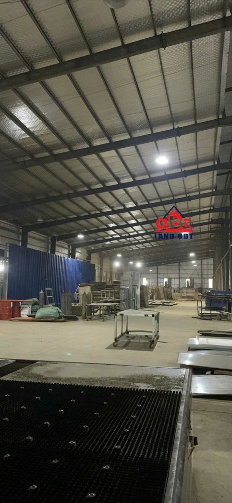 Bán nhà xưởng khung thép kiên cố pháp lý đầy đủ thuận lợi đầu tư SX lâu dài