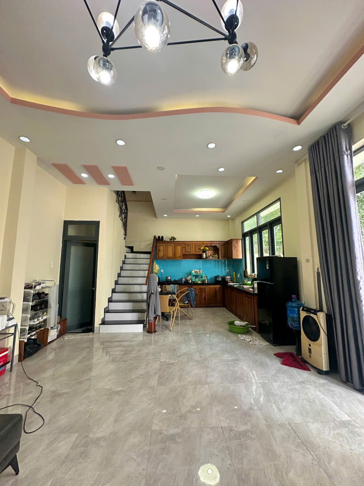 Nhà 3 tầng kiên cố gần KĐT Vĩnh Điềm Trung – sân đậu 2 ô tô