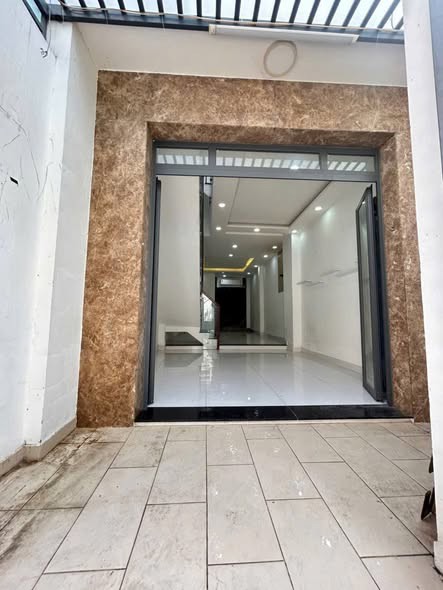 Nhà Hxh Đường Trần Bình Trọng Quận Bình Thạnh Phường 5 Cũ