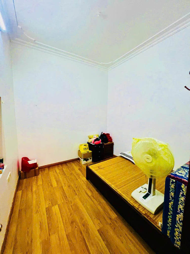 BÁN CĂN HOÀNG CẦU PHÂN LÔ Ô TÔ - HƠN 17 TỶ 46M MT 5.6M 5 TẦNG