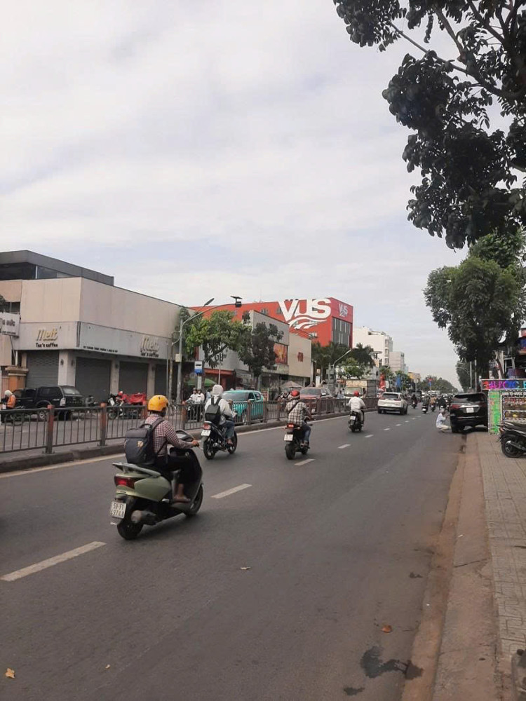 Bán Nhà MT  Quang Trung -  Chợ Hạnh Thông Tây, 3,6x13m, 3 Tầng, HDT 25tr, 9,9 tỷ