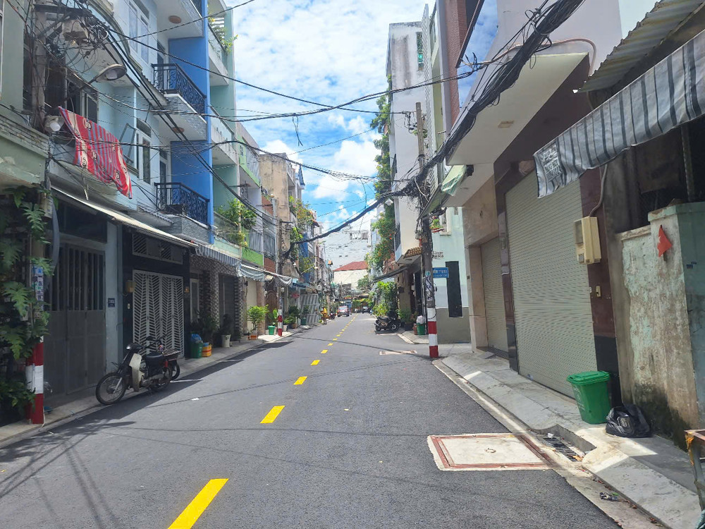 Bán nhà HXH 9M Luỹ Bán Bích, Tân Phú 4m x 15m x 4 tầng + sân thượng chỉ 10 tỷ