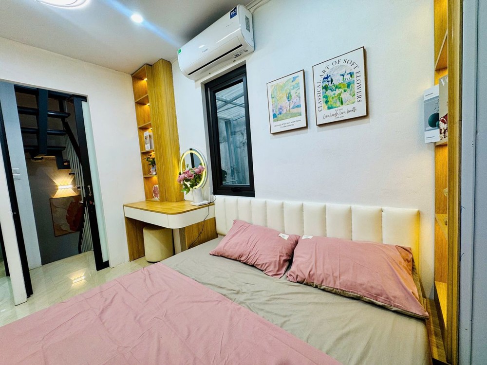 Bán Nhà  Ngõ Quỳnh 20m2.  3 tầng. mặt tiền 3.5m. giá  đẹp 3.96 tỷ Hai Bà Trưng Hà Nội