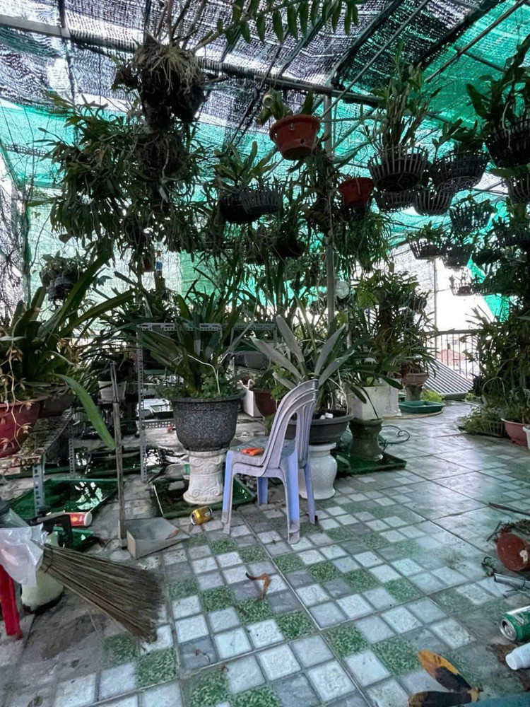 Bán Nhà gần khu chợ chiều Lương Đình Của, hẻm ô tô
 Diện tích : 69,6 m2 giá 2 tỉ 650 (Có TL) mọi