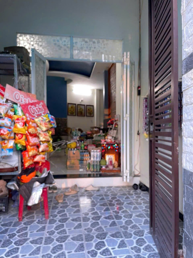 Bán Nhà gần khu chợ chiều Lương Đình Của, hẻm ô tô
 Diện tích : 69,6 m2 giá 2 tỉ 650 (Có TL) mọi