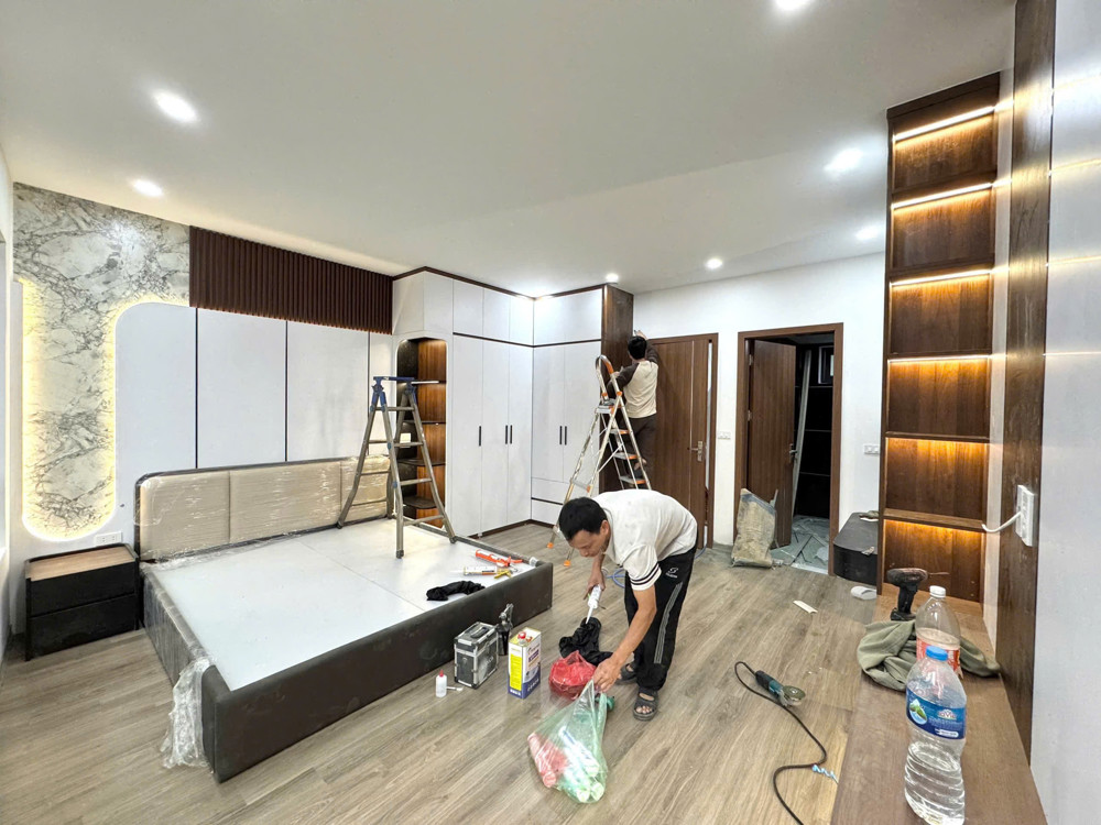 BÁN NHÀ MỚI Ô TÔ ĐỖ CỬA Phúc Lợi 39m2 X 5 Tầng X 8.6 tỷ Long Biên- Hà Nội