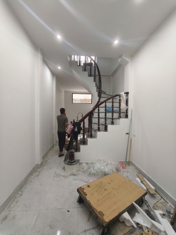 Bán Nhà Thái Hà 27/31M2.  4 Tầng. Mặt Tiền 3M. Giá 10.5 Tỷ Đống Đa Hà Nội