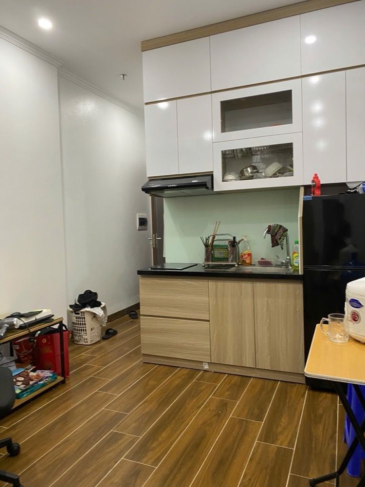 Ô Tô Lùi Cửa - Thoáng Trước Sau - Cách Phố 10M - 6 Tầng Thang Máy - 8 Phòng Víp - 500 Triệu/1năm