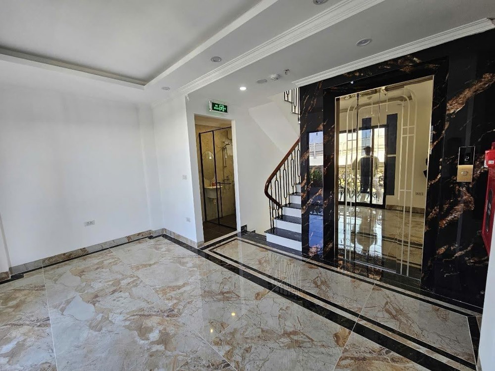 Nhà Phố Tô Vĩnh Diện-60m*7tầng*5.5mMT-Ngõ ô tô, Kinh doanh, Full tiện ích. 25,7 tỷ