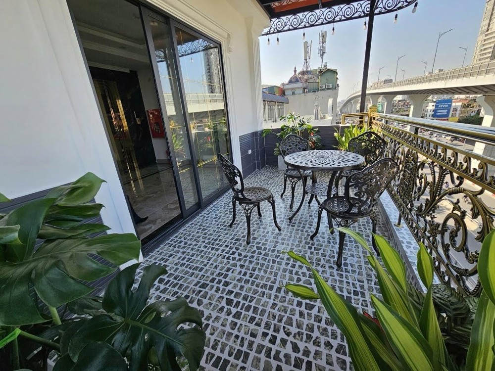 Nhà Phố Tô Vĩnh Diện-60m*7tầng*5.5mMT-Ngõ ô tô, Kinh doanh, Full tiện ích. 25,7 tỷ