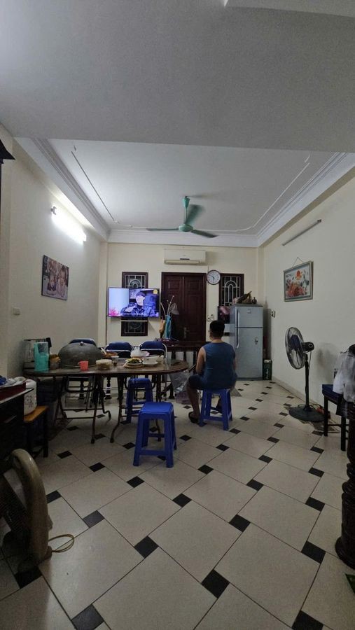 Bán Nhà Xã Đàn 27/31M2. 6 Tầng. Mặt Tiền 3.9M. Giá 8.6 Tỷ Đống Đa Hà Nội