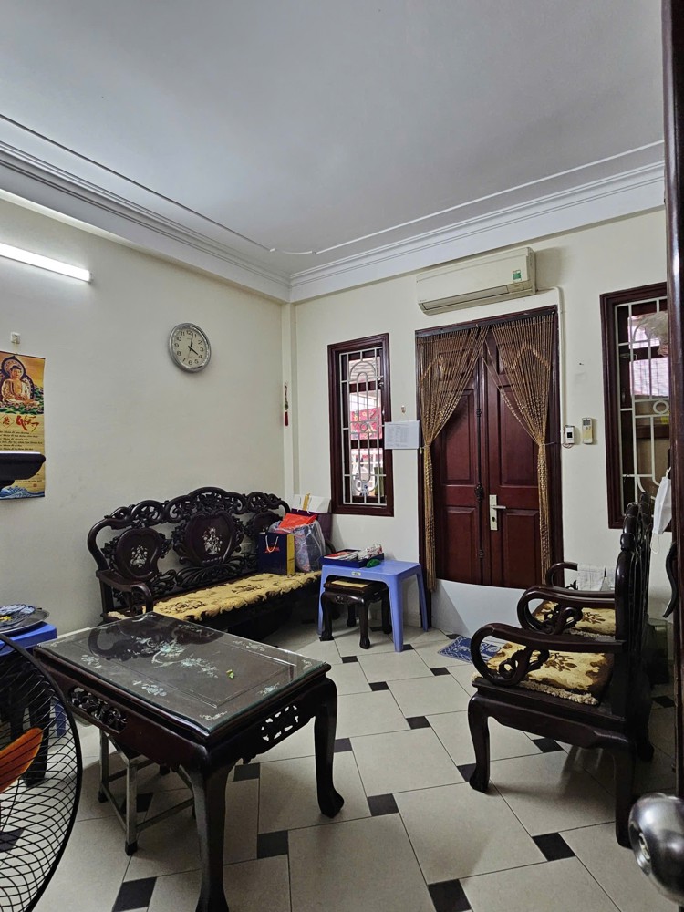 Bán Nhà Xã Đàn 27/31M2. 6 Tầng. Mặt Tiền 3.9M. Giá 8.6 Tỷ Đống Đa Hà Nội