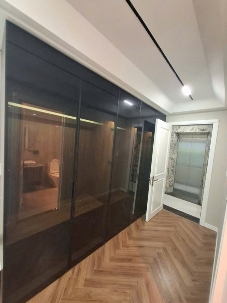 NHÀ ĐẸP FULL NỘI THẤT Ô TÔ ĐỖ CỬA- VÀO NHÀ Hồng Tiến-Bồ Đề 48m2 X 6 Tầng 15.5 tỷ Long Biên- Hà Nội