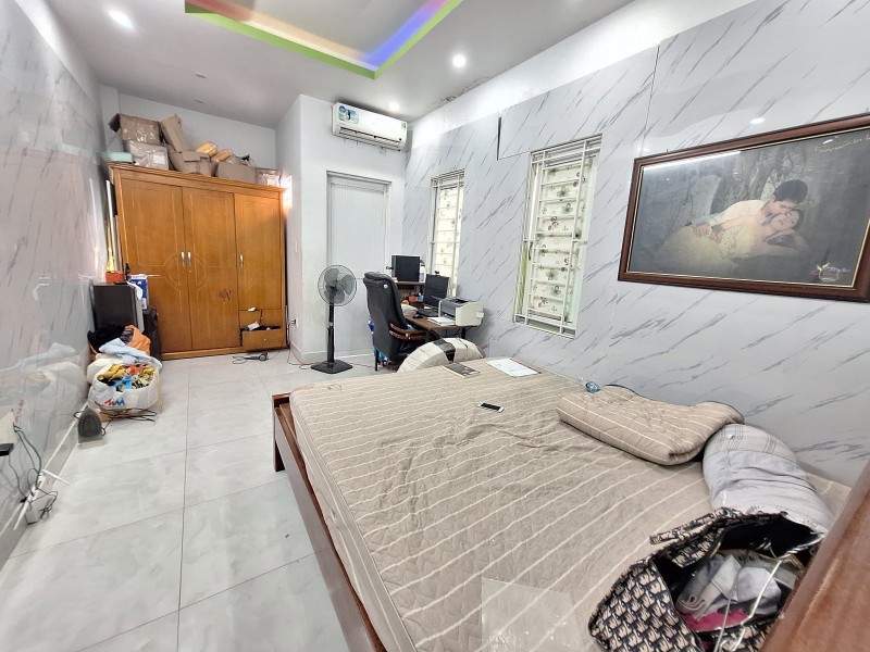 Bán nhà phố 3 tầng, 55m2, đường Số 9, Linh Tây, Thủ Đức, TP HCM. Giá chỉ 4,45 tỷ - Sổ Hồng chính