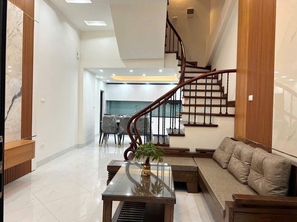 🔥 CHO THUÊ NHÀ 604 NGỌC THỤY – LONG BIÊN 🔥