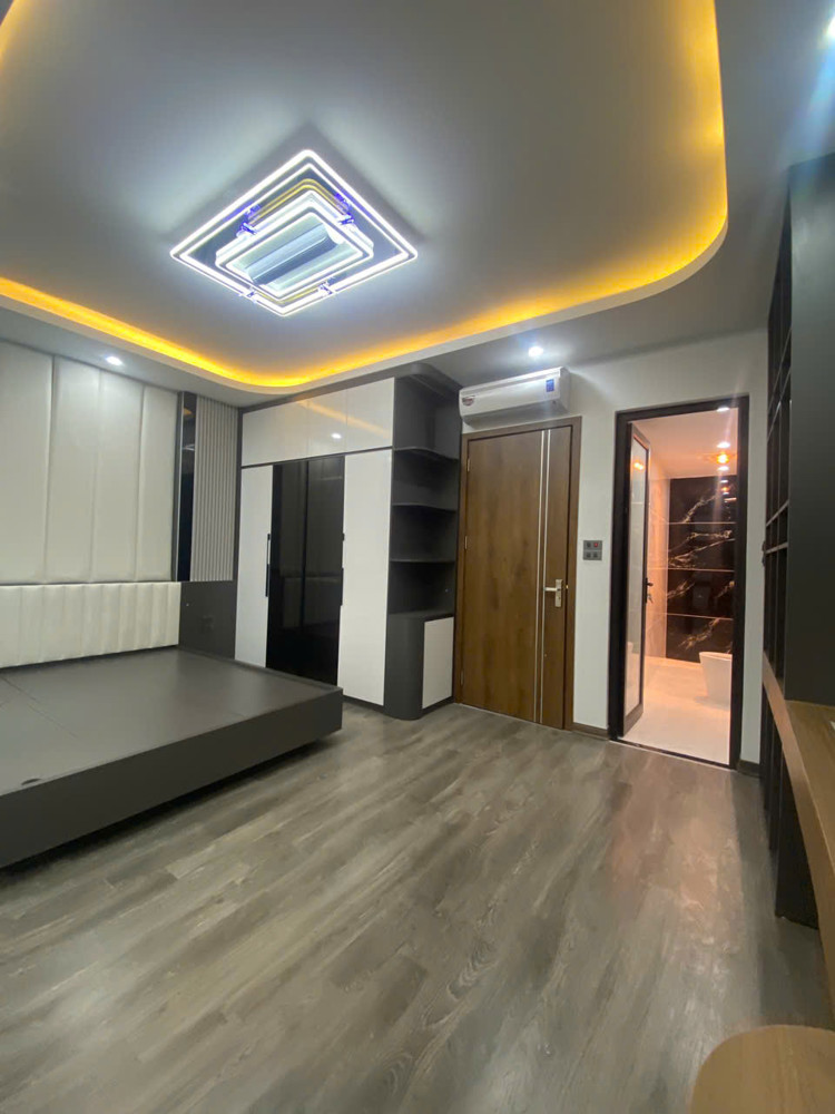 Bán Nhà Nguyễn Văn Cừ – Ngọc Lâm – Long Biên