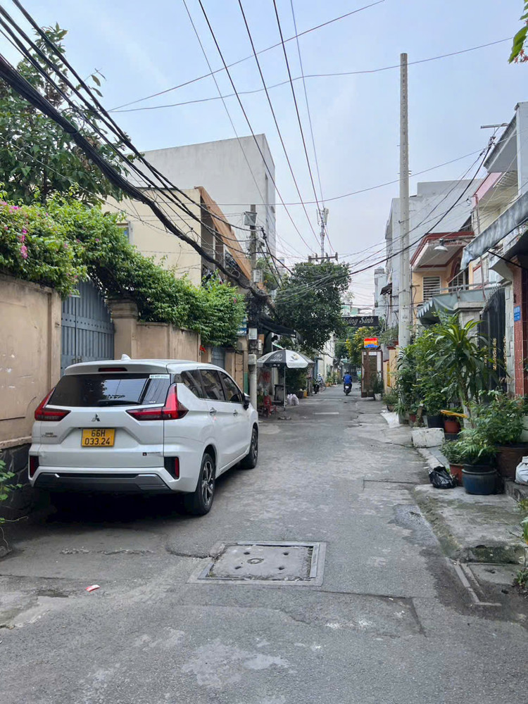 Bán nhà Trịnh Đình Trọng q.Tân Phú 60m²,2 TẦNG  - SÁT Q.TÂN BÌNH