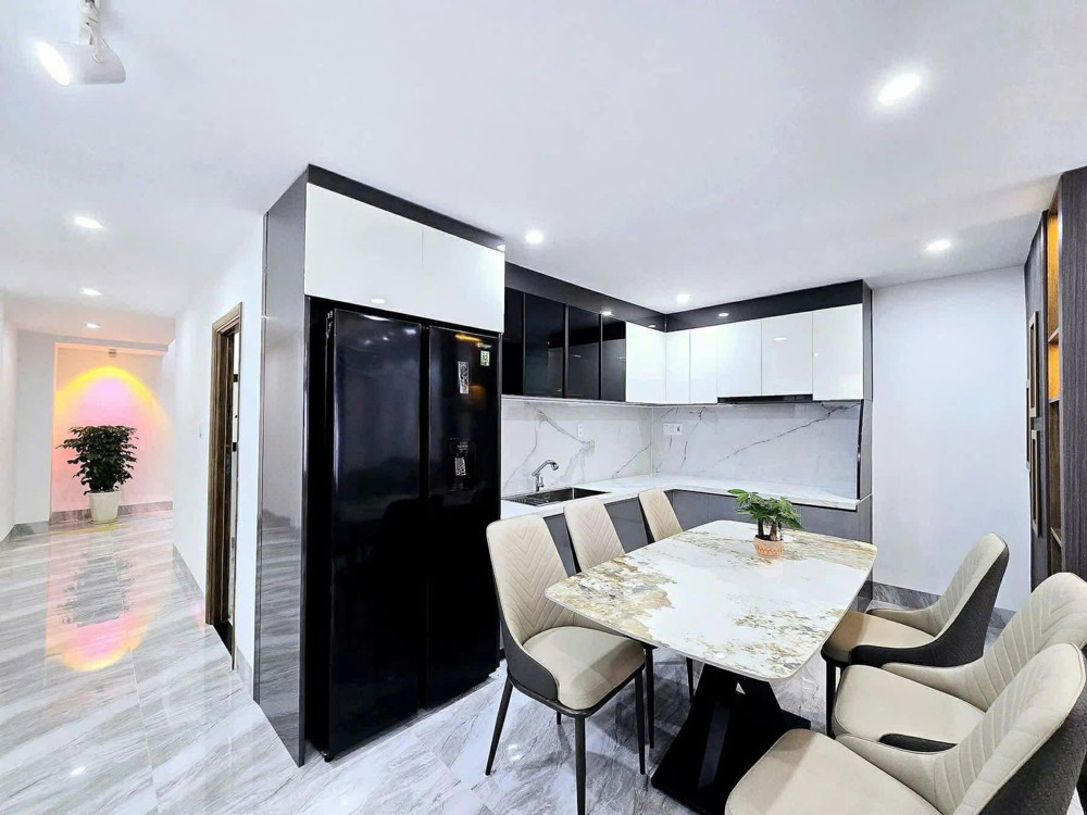 ► Kiệt 3 m thẳng thông Lê Độ, sát đường chính, đi bộ ra Công Viên, Siêu Thị, 70m2, ngang 5m