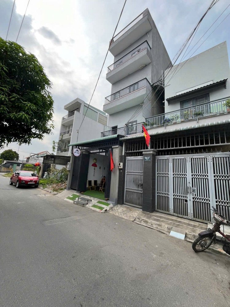 Bán Đất 181M² Tặng Dãy Trọ 3 Lầu Hẻm Xe Tải 1 Sẹc Quốc Lộ 13 Hiệp Bình Phước Thủ Đức - Giá 11.5 Tỷ