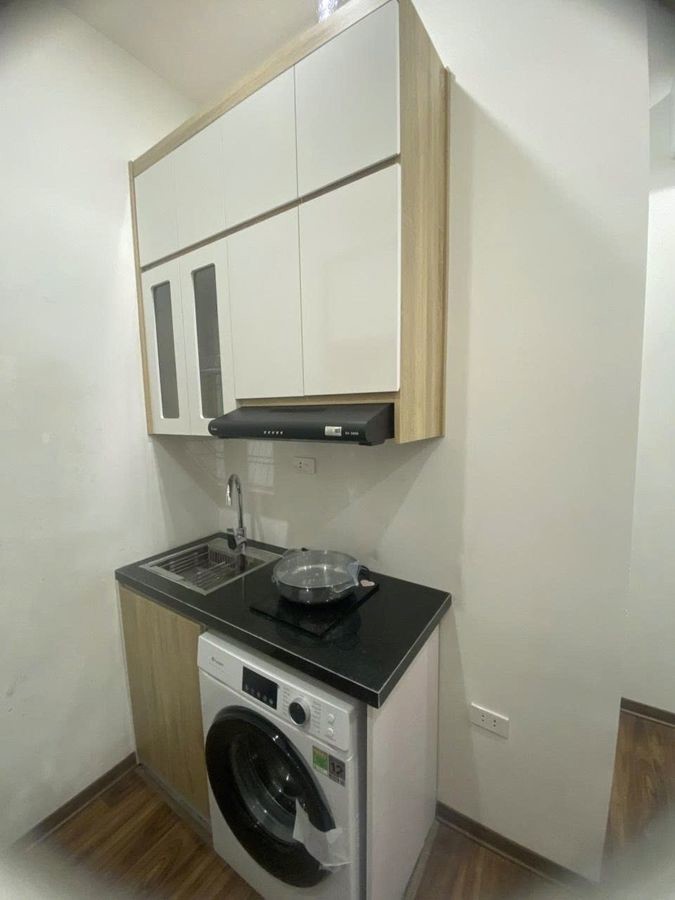 Bán Nhà  Đường Láng 58m2. 5 tầng. mặt tiền 4m. giá 12.6 tỷ Đống Đa Hà Nội