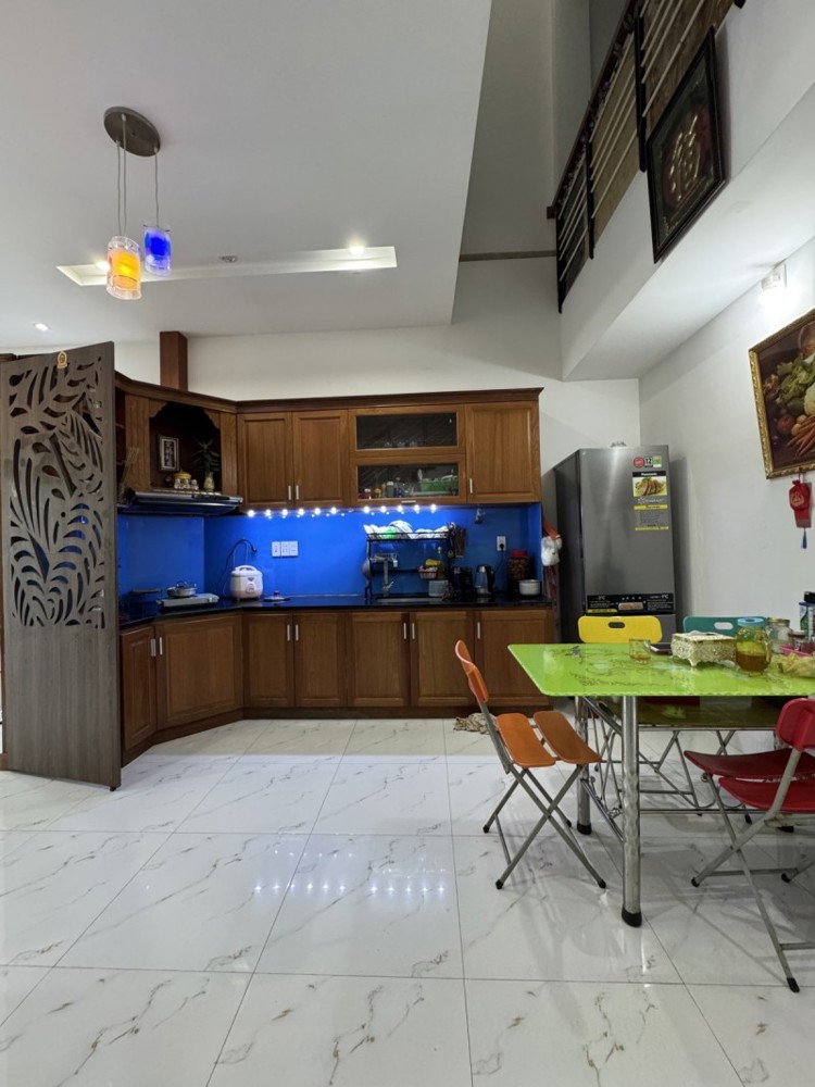 ► Ngay Cầu Rồng sát MT Hà Thị Thân,80m2, 3 mê cực xịn, giảm 2 tỷ bán nhanh