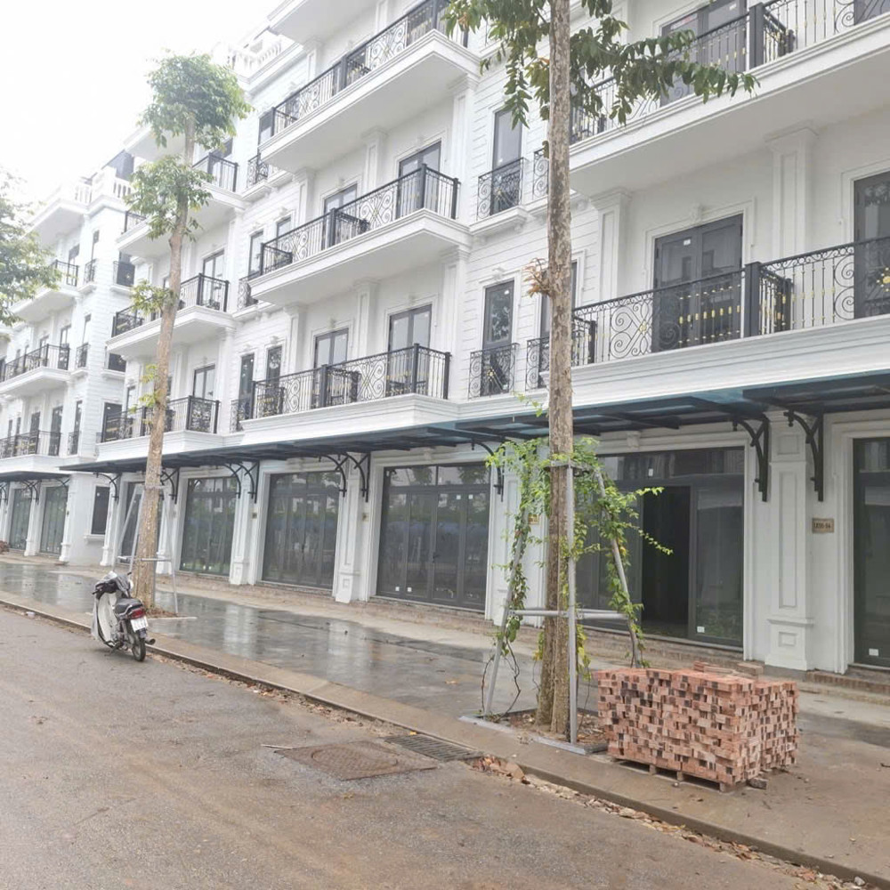 PHÂN LÔ - VỈA HÈ - OTO TRÁNH - KINH DOANH