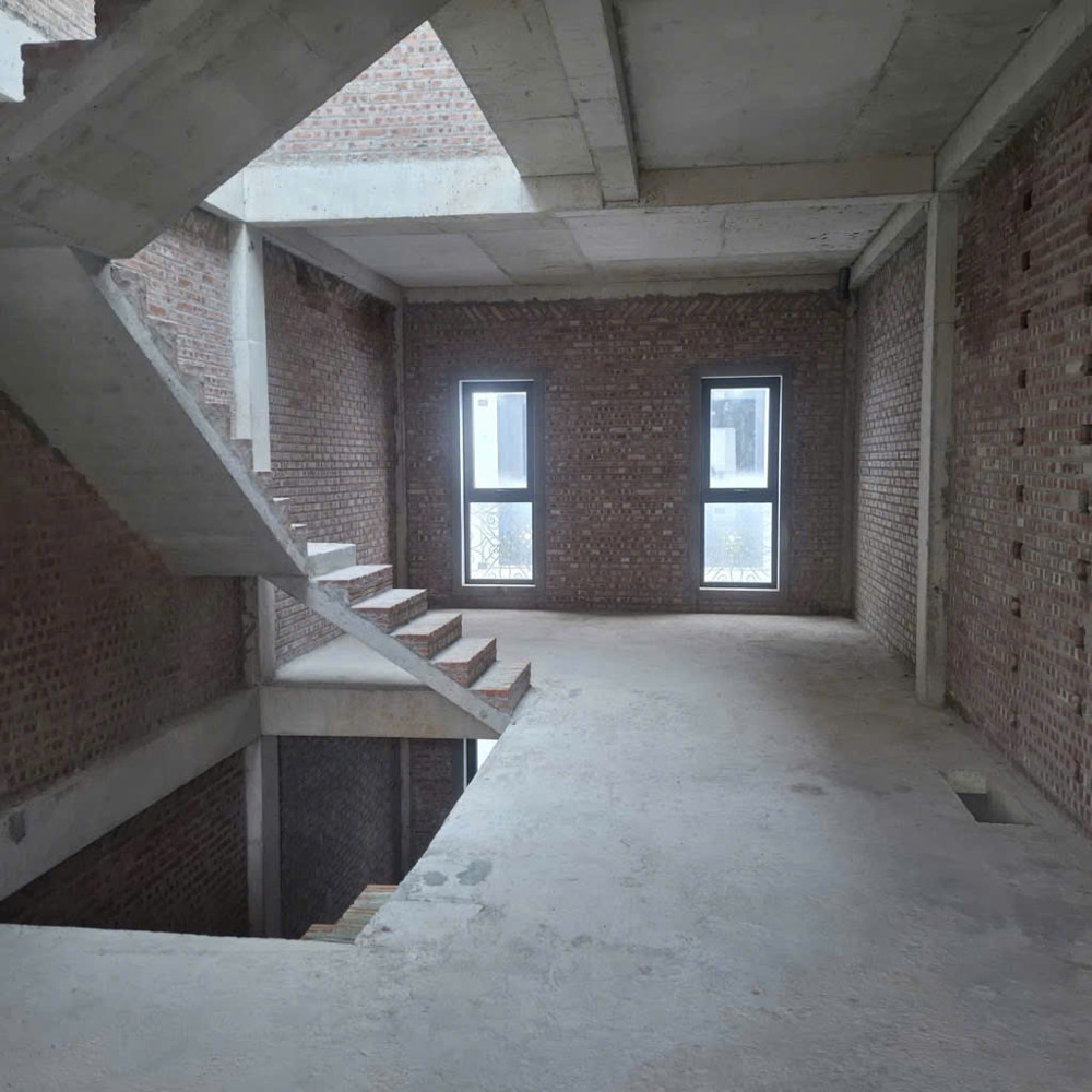 PHÂN LÔ - VỈA HÈ - OTO TRÁNH - KINH DOANH