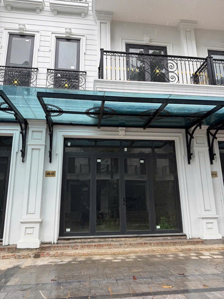 PHÂN LÔ - VỈA HÈ - OTO TRÁNH - KINH DOANH