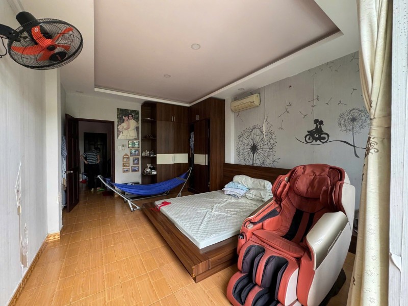 Bán nhà 3 tầng tại đường Man Thiện, Tăng Nhơn Phú A,  Q.9, TP HCM - Diện tích 92m2, giá 6,45  tỷ,